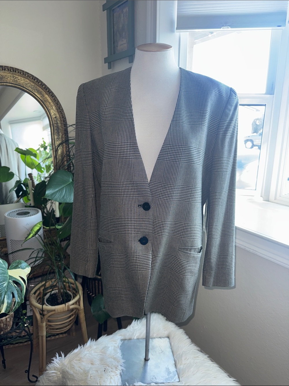 Jones New York Vintage Collarless Glen Plaid Blazer